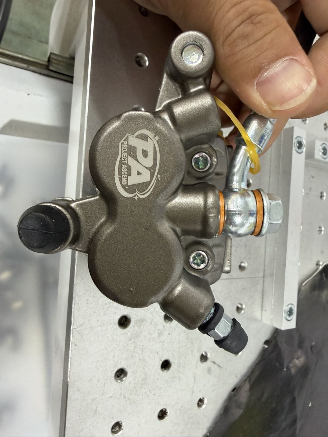 Rear lbx ub brake