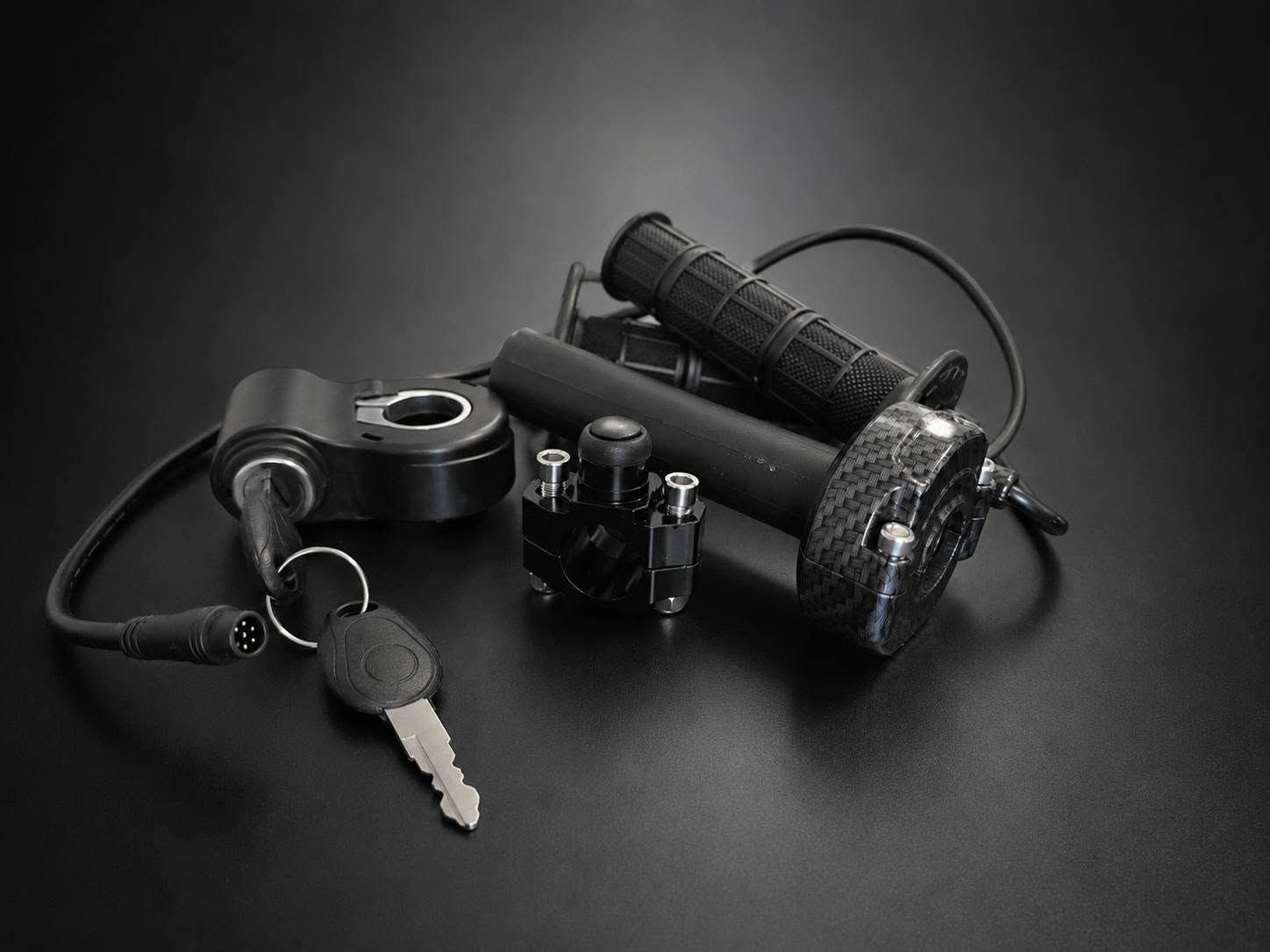 PLUG AND PLAY Surron Throttle FOR X1 SPARK/zawes s3