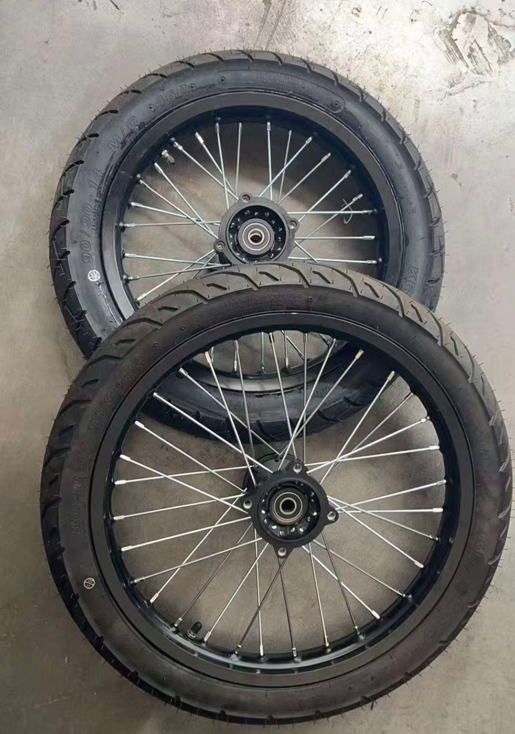 14-17 in supermotos(USA optional)
